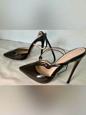 FEMME LA Executive Heel Size 36